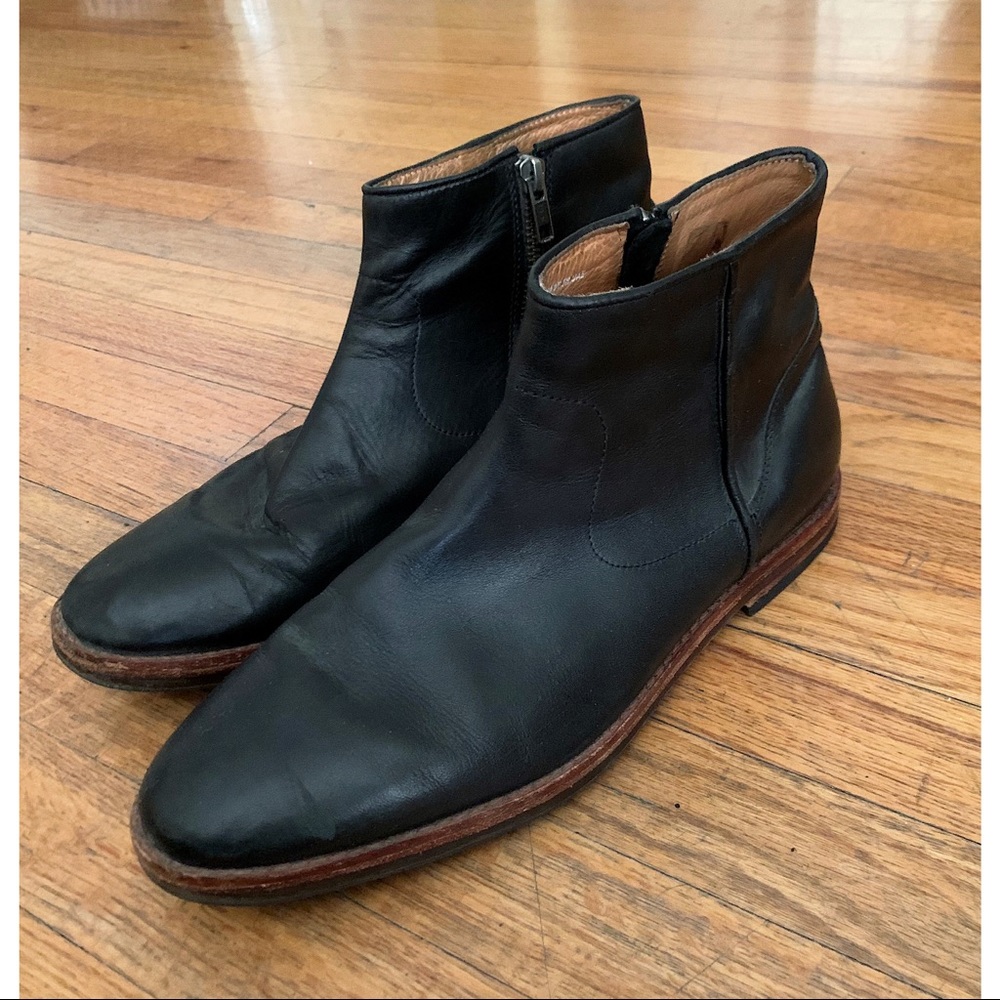 Authentic leather Hudson Chelsea boots